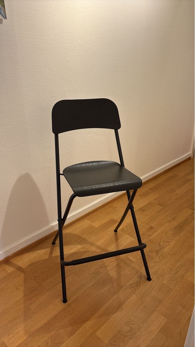Ikea Seggioloni: Chaise de bar IKEA – Usato da Romanel-s-Lausanne venduto da or_et_o