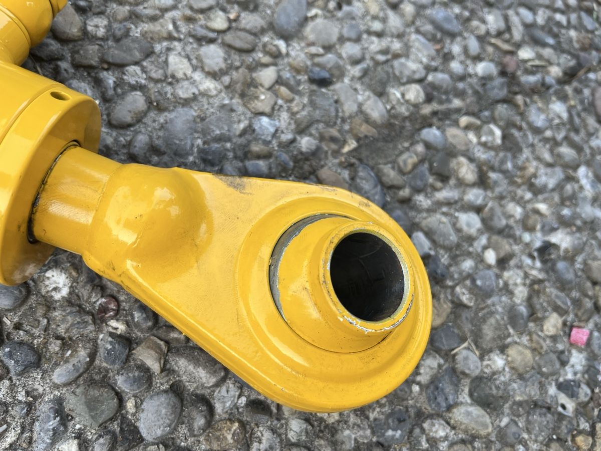 Sonstiger Industriebedarf: Hydraulischer Oberlenker mit Schläuchen – Neu (gemäss Beschreibung) aus Fischingen von nat_9qn7 3