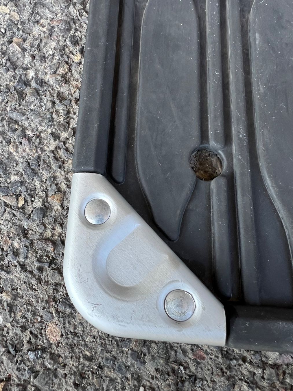 Land Rover Tappeti & Tappetini: 4 Fussmatten aus Gummi, Range Rover Epoque 2. Generation – Nuovo (secondo la descrizione) da Kilchberg ZH venduto da jul_d2j2 2