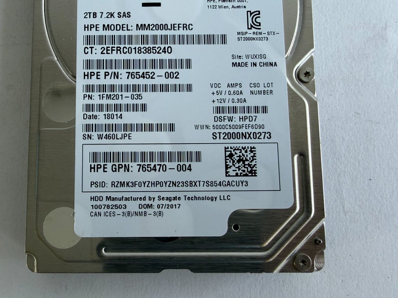 Hewlett Packard Dischi rigidi: HPE Server Disk 2TB, SAS, 2.5" – Usato da Huttwil venduto da Thoste 2