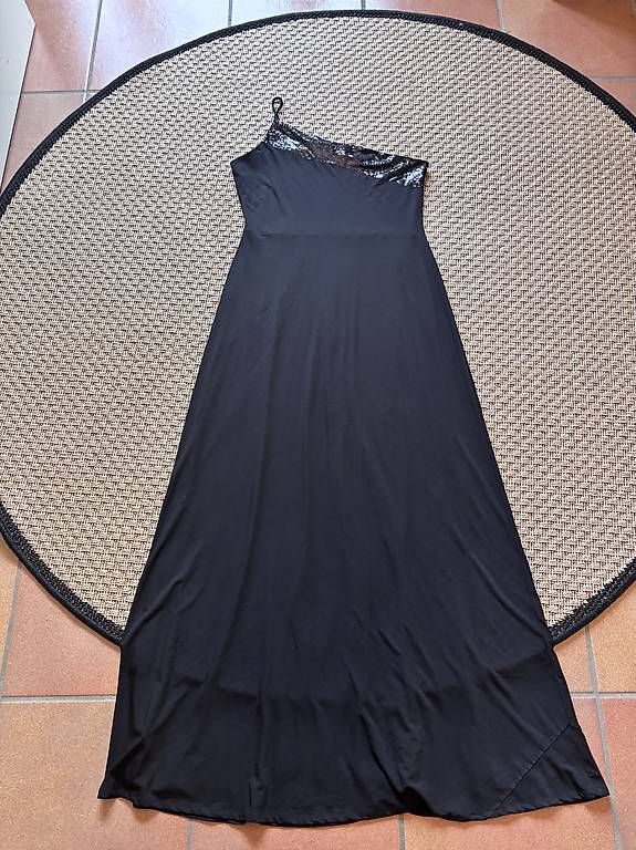 Robes: Abito Calvin Klein  – D'occasion à Verscio par stefyk23