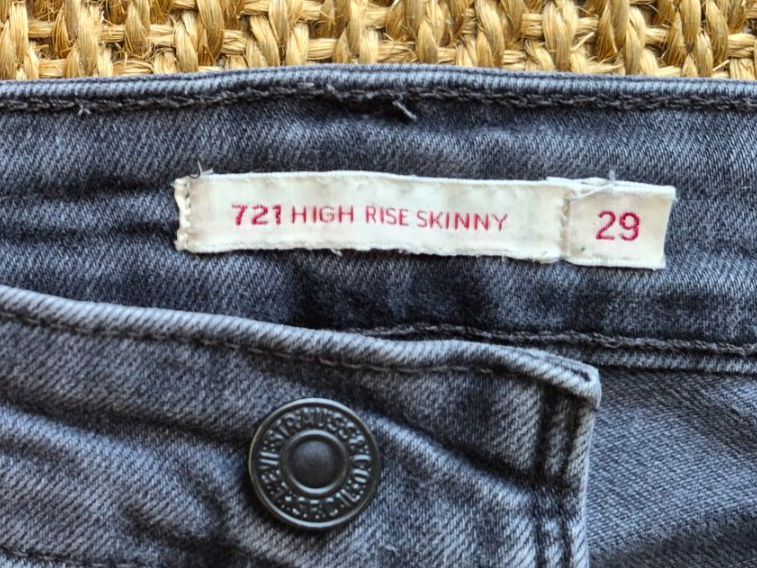 Levi's Jeans: LEVI'S PREMIUM 721 SKINNY 29 – Gebraucht aus Zürich von Mokile 4