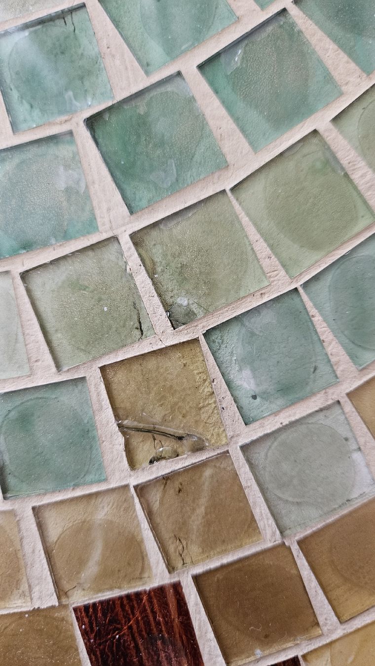 Tavoli: Mosaiktisch – Usato da Ostermundigen venduto da Babuschka2 2