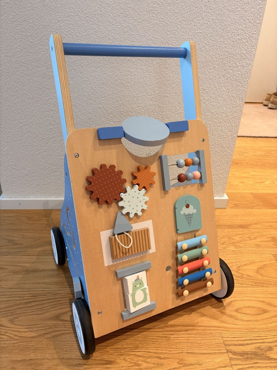 Ausili per la deambulazione: Luvion Baby Walker – Usato da Oberengstringen venduto da tal_t5f9 1