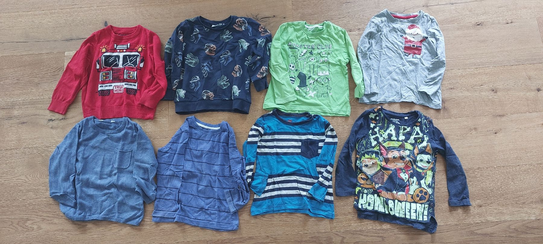 Lotti & Set di vestiti: 34-Teiliges Kinderbekleidung Grösse 98/104  – Usato da Hellbühl venduto da the-brain 5