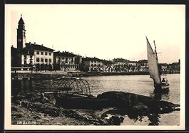 AK Ascona, Panorama mit Segelboot, 1943