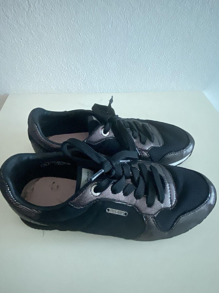 Pepe Jeans Scarpe da donna: Sneaker Pepe Jeans Gr. 39 – Usato da Biel-Benken BL venduto da PANORMUS