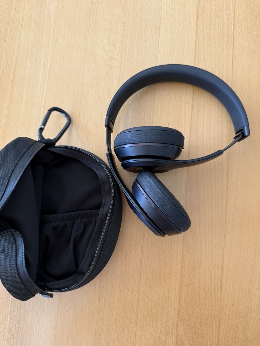 Beats Kopfhörer: Kopfhörer Beats Solo 3 – Gebraucht aus Brugg AG von Wasserschlossblick 2