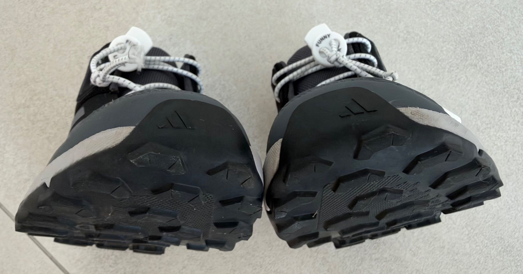 Adidas Chaussures garçon: Adidas Terrex Gr.33 – D'occasion à Contone par Chaos76 7