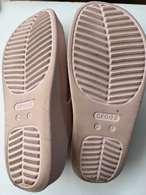 Crocs Damenschuhe: Crocs Getaway Platform Flip - neuves – Neu (gemäss Beschreibung) aus la Tour-de-Peilz von Crm 3