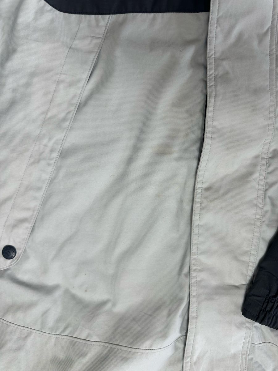 Columbia Giacche: Veste Columbia blouson Imperméable gris clair - Taille XL – Usato da Neuchâtel venduto da aliceguins 3