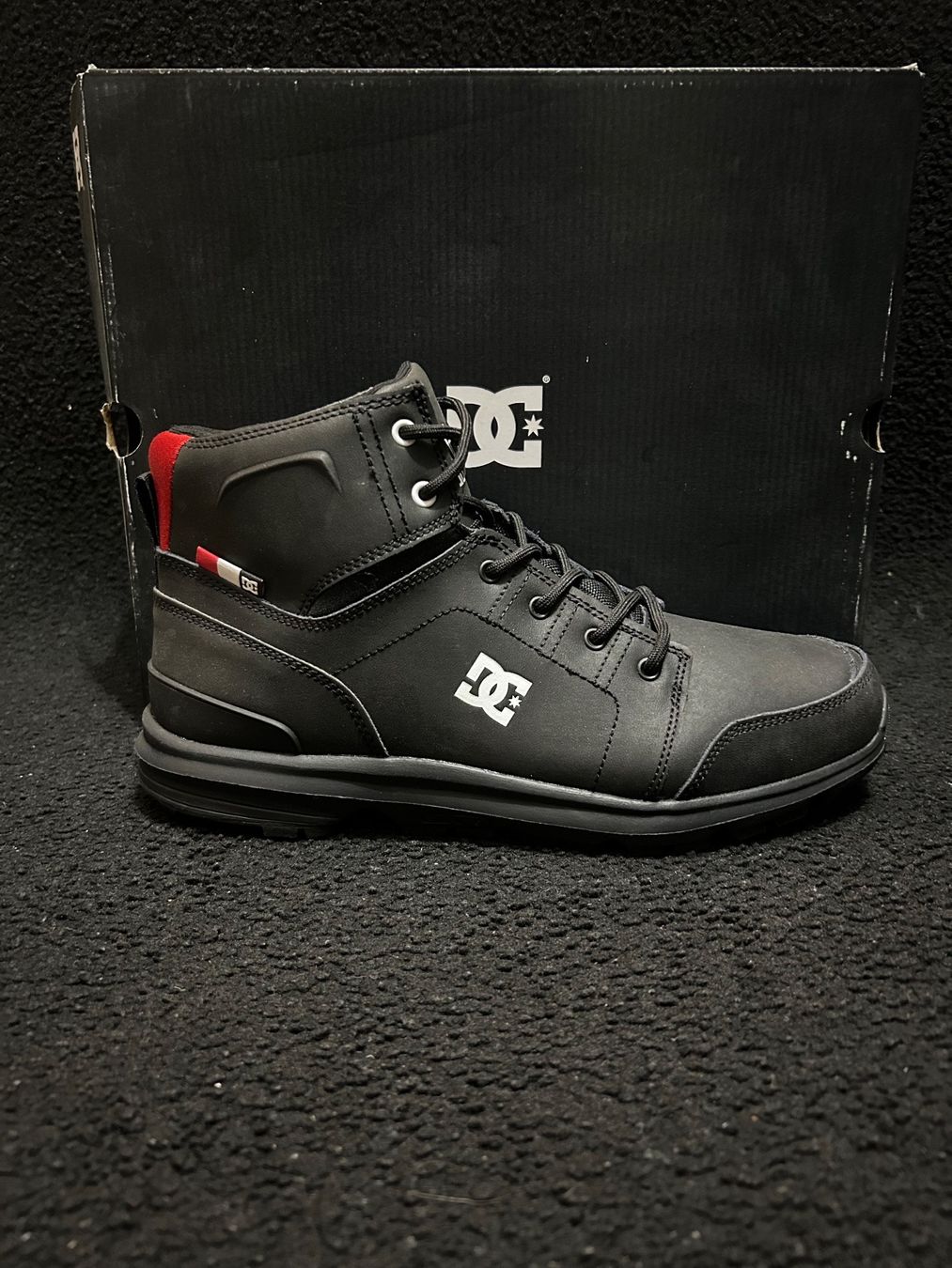 DC shoes Scarpe da uomo: DC HERREN STIEFEL BLACK GR.44.5/29CM – Nuovo (secondo la descrizione) da Zürich venduto da LIQUIDATOR.CP