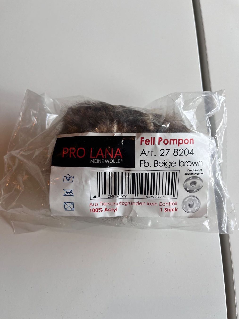 Pro Lana Laine: Kunstfell Pompon Pro Lana – Neuf avec emballage d'origine à Büsserach par bor_s88m