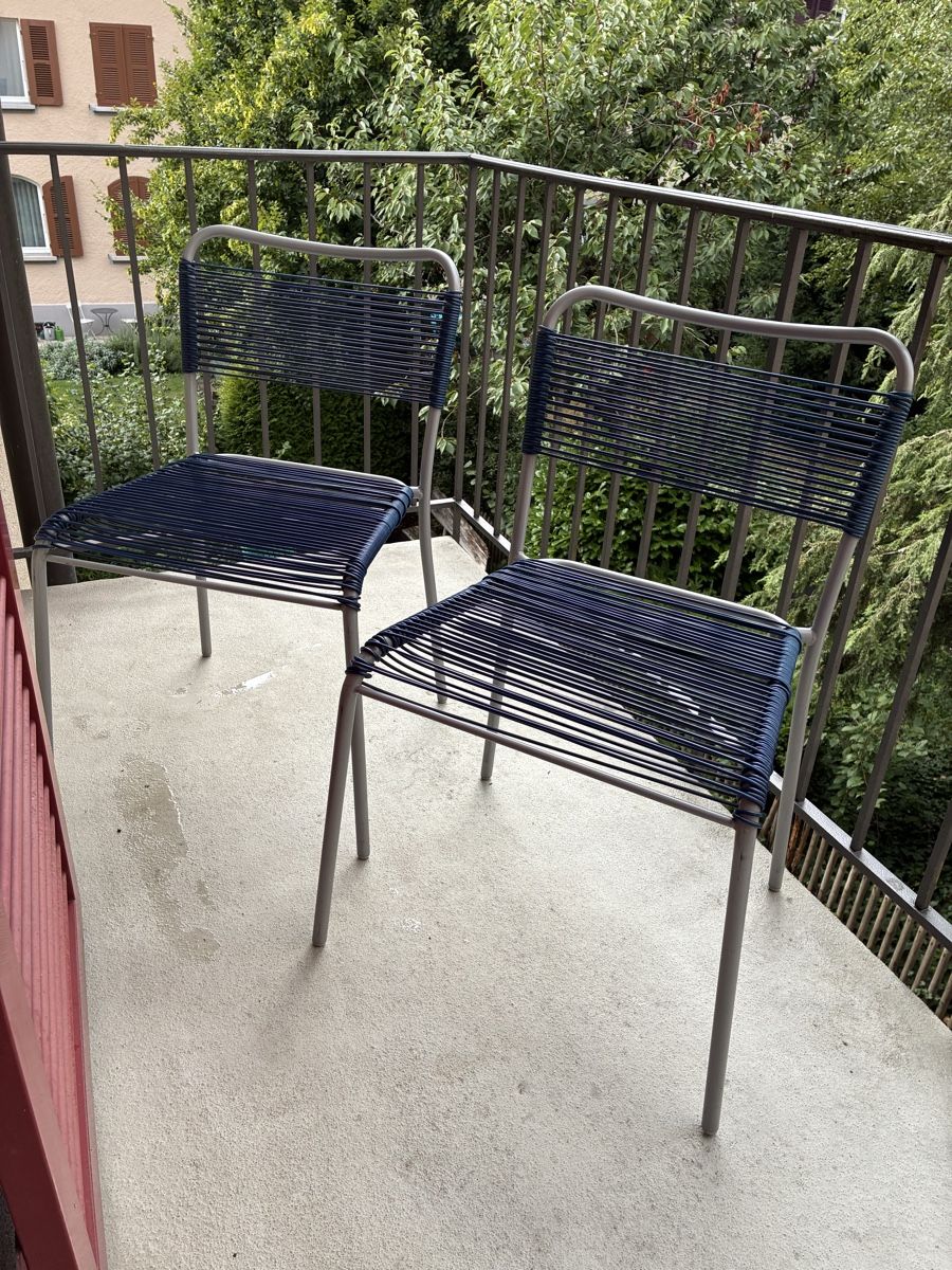 Chaises: 2 Gartenstühle – D'occasion à Bern par wisemagpie