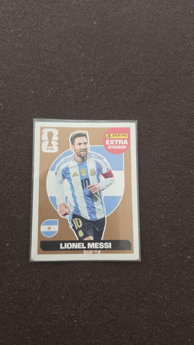 Sticker: lionel Messi GOLD extra sticker  – Nuovo e nell'imballaggio originale da Allschwil venduto da bur_xs7w