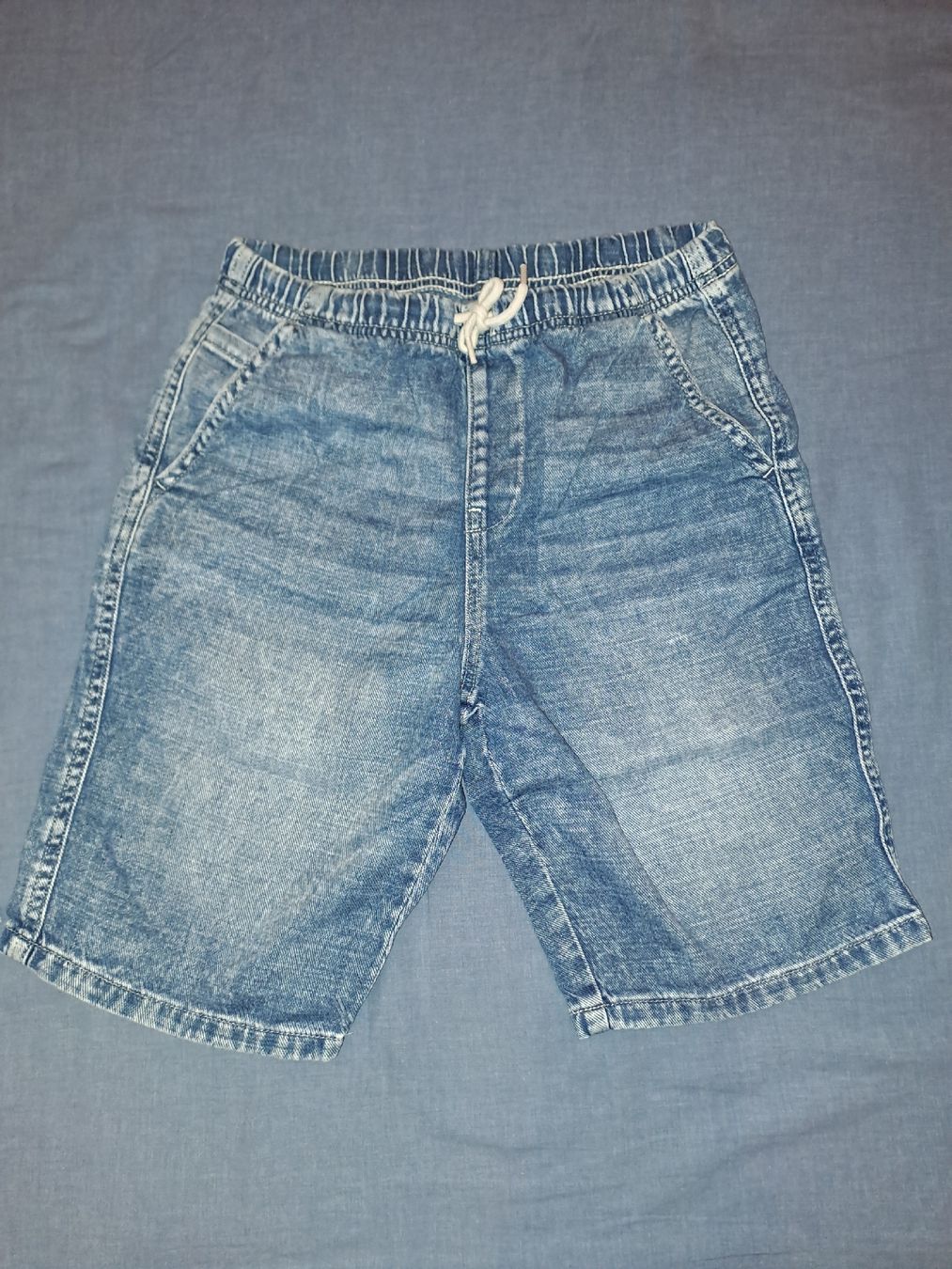 Hosen: kurze jeans hosen  – Gebraucht aus Gunzwil von silkemaria 2