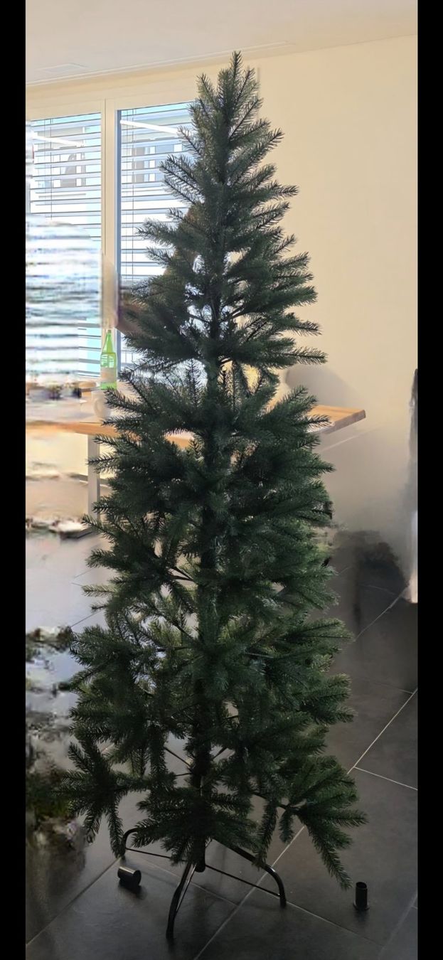Tutte le decorazioni: Weihnachtsbaum 180 cm – Usato da Seewen SZ venduto da Chill