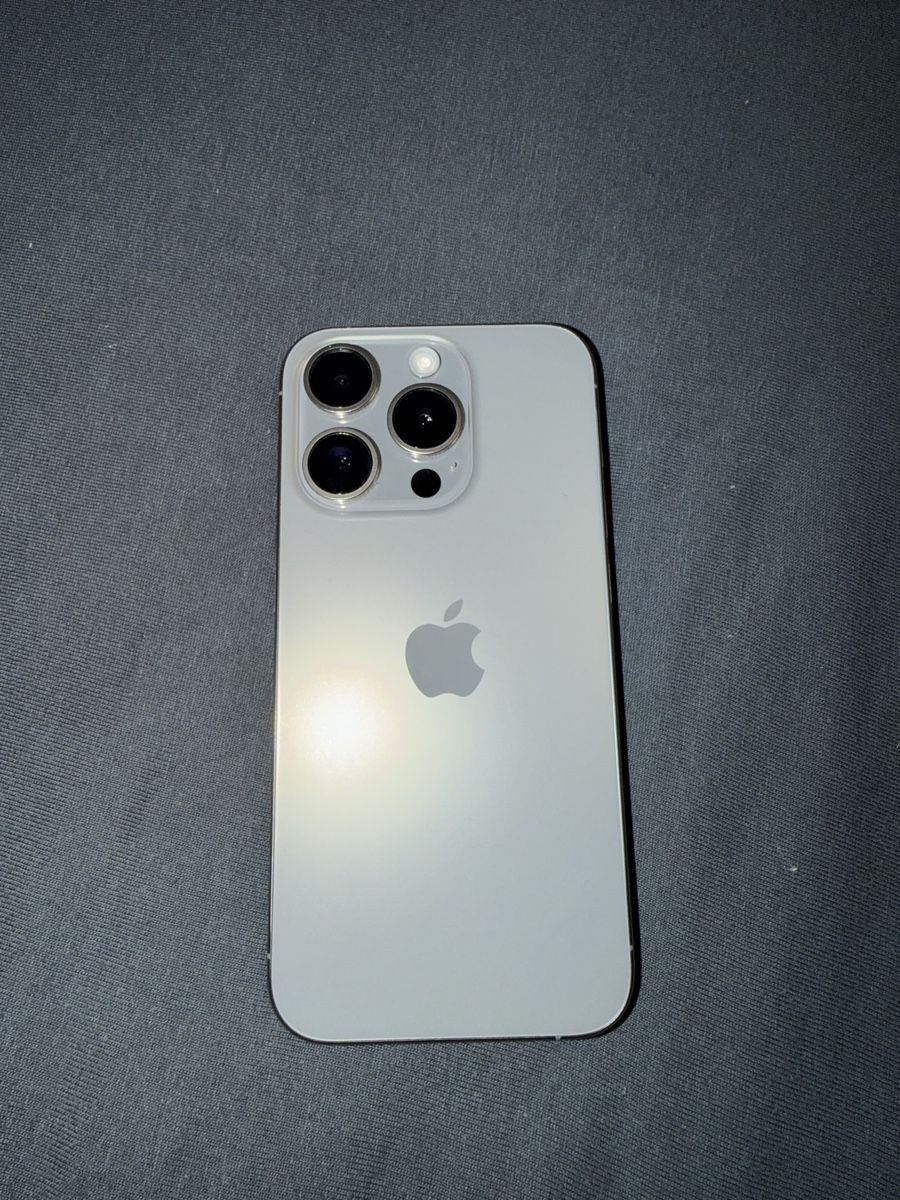 Apple Telefoni cellulari / Smartphones: Iphone 15 pro 256gb – Usato da Thörishaus venduto da David9the5rave 2