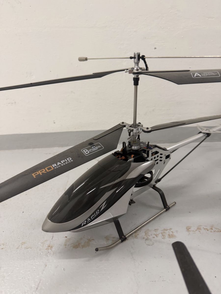 Modellismo RC: RC Helikopter 3 stk – Usato da Wangen an der Aare venduto da Flo_kaufm 2