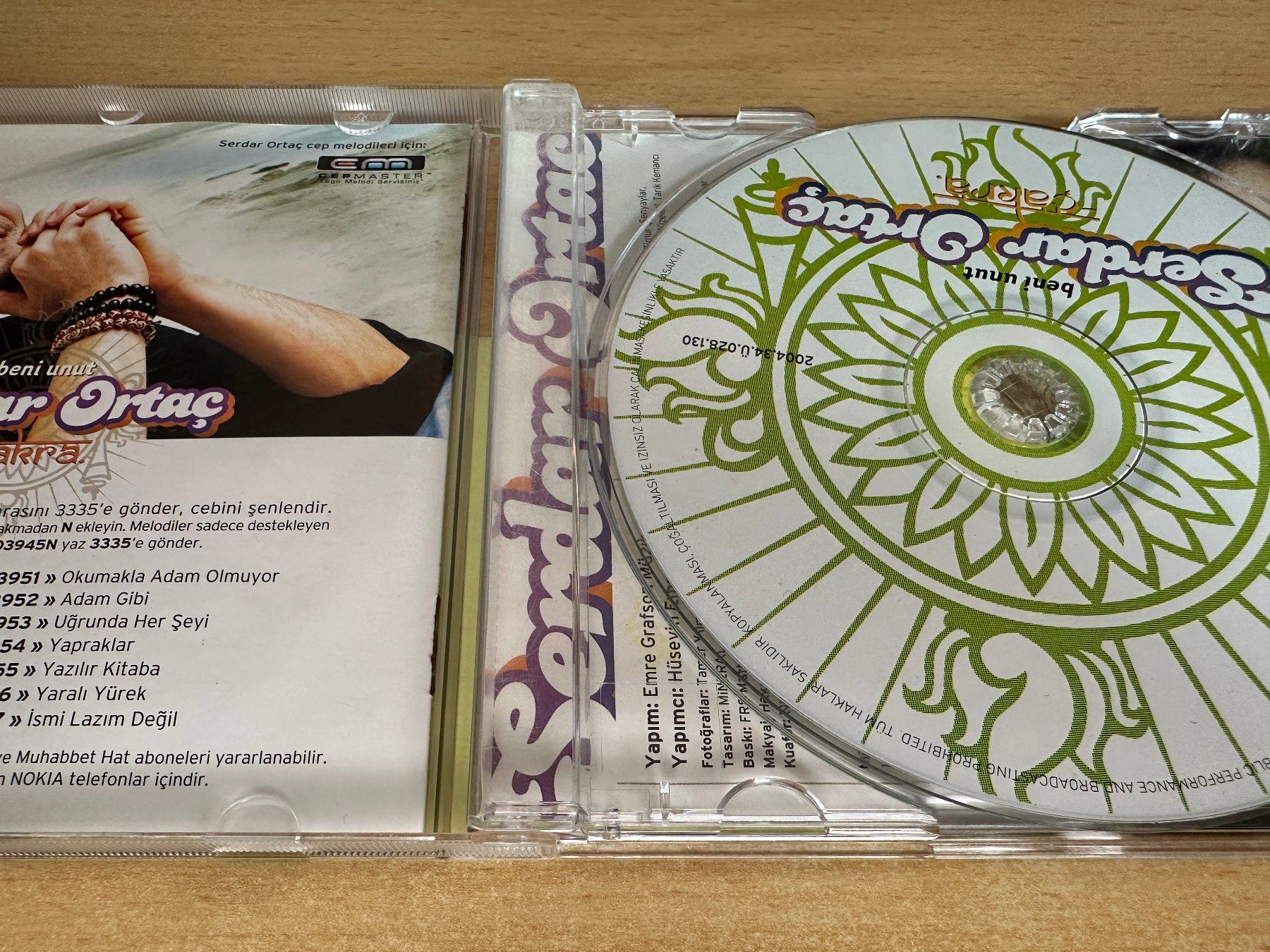 CD: P4 Serdar Ortaç – Çakra / Beni Unut – Usato da Rikon im Tösstal venduto da Alpenmutz 2