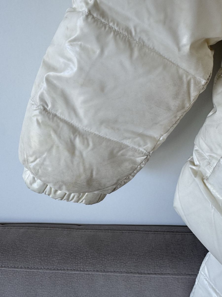 Moncler Tute: Moncler, ensemble de ski 5 ans, blanc – Usato da Chêne-Bougeries venduto da Lolotte38 5