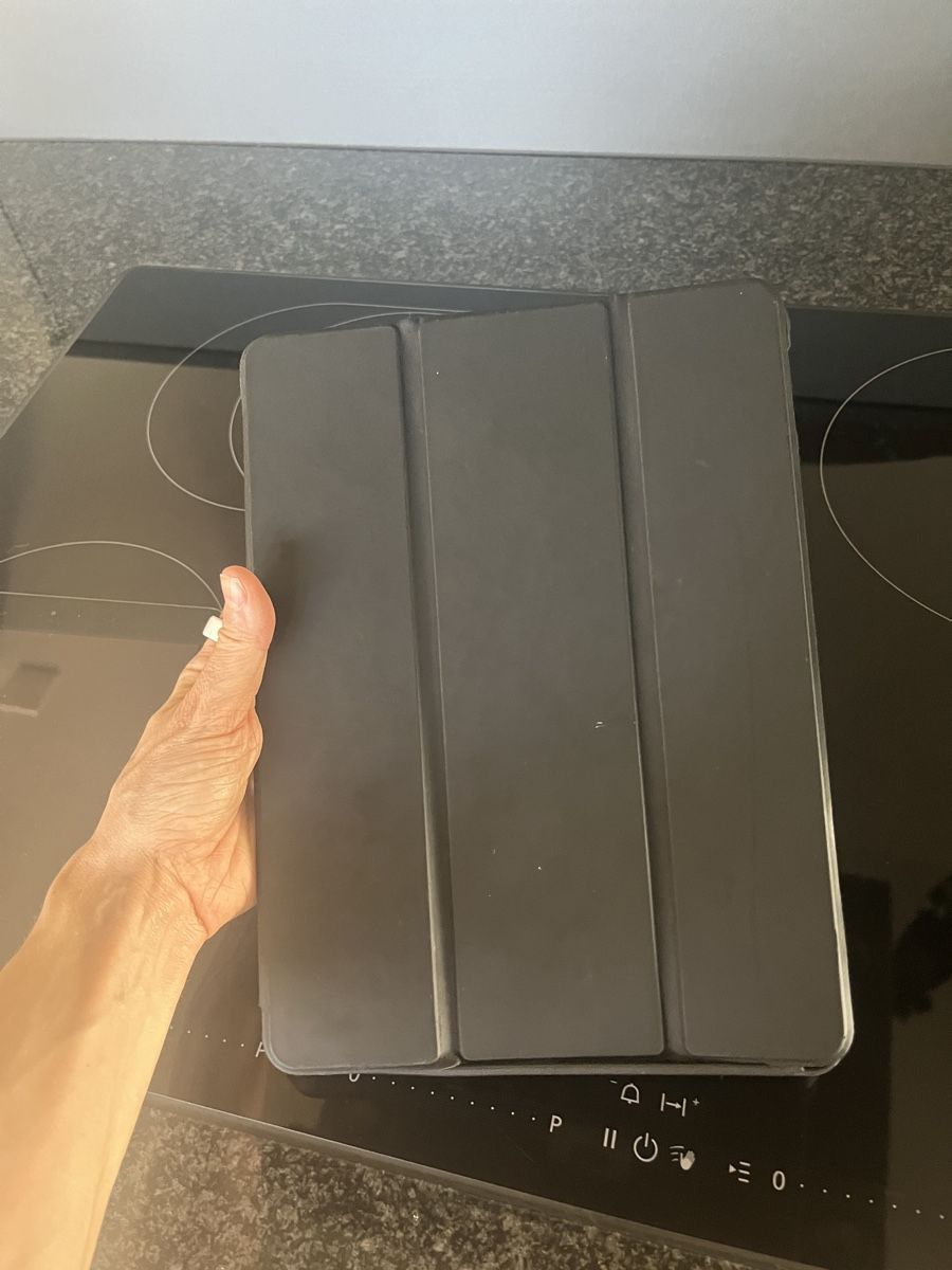 Apple Tablettes PC: I-Pad 2017 32GB – D'occasion à Dietikon par Berry2407 2