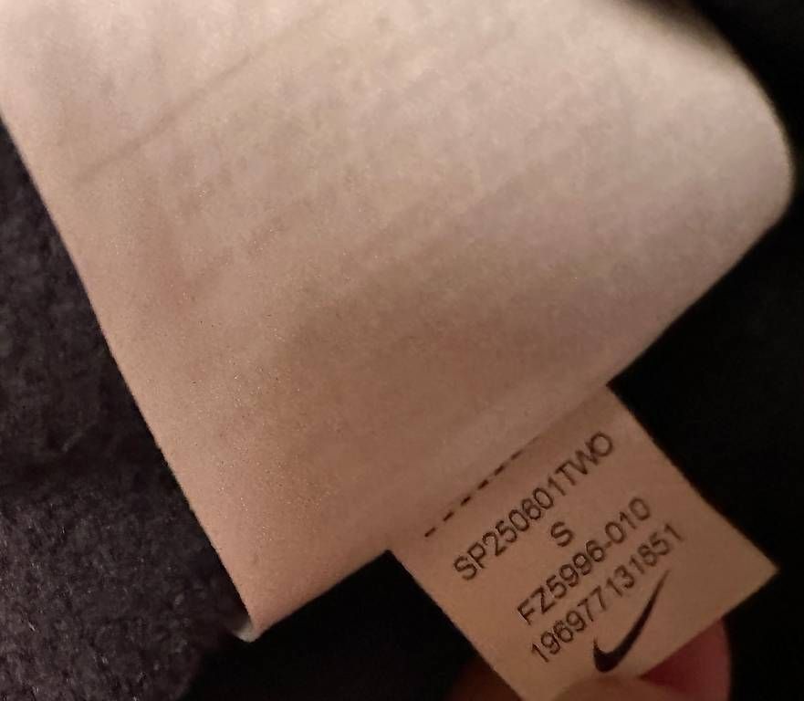 Hosen: Nike Trainerhose – Gebraucht aus Emmenbrücke von allest09 3