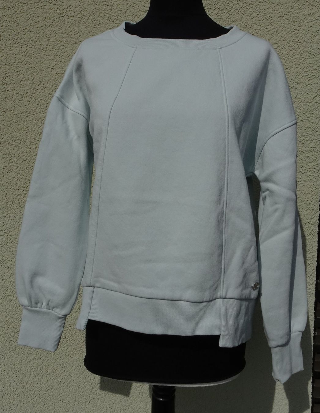 Pulls & Sweat-shirts: C est Paris by C est tout Pullover eisblau Sweatpullover 38 – D'occasion à Winterthur par blumeblau77