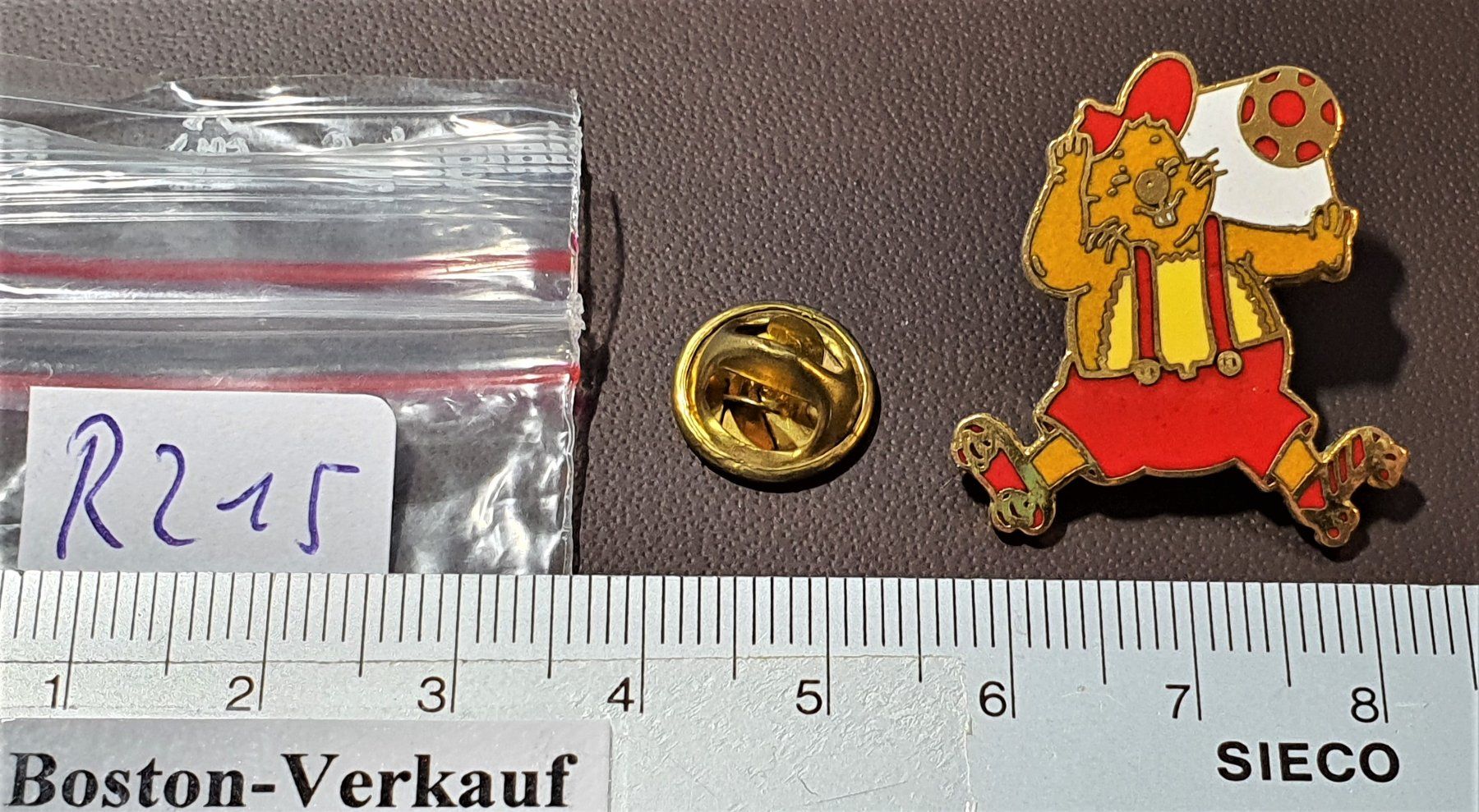 Placchette & Badge: R215 - Pin Fussball Biber – Usato da Reinach BL venduto da Boston-Verkauf 1