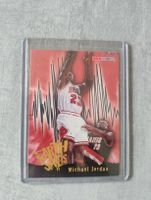 NBA 1995 HOOPS 358 MICHAEL JORDAN EARTH SHAKERS