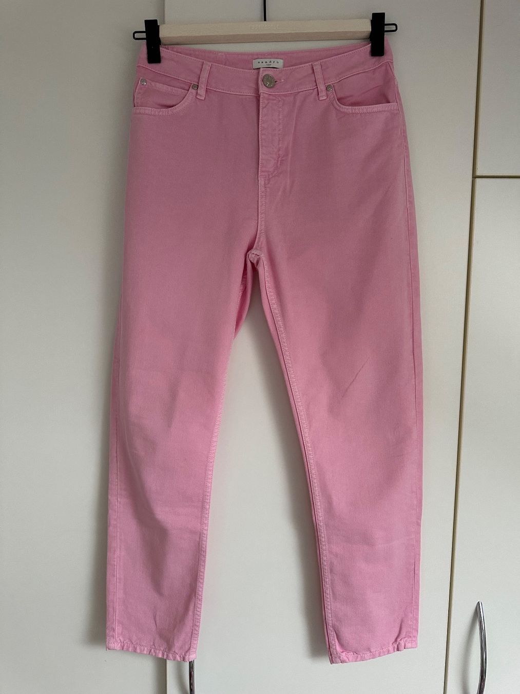 Sandro Jeans: NEW Sandro pink jeans size 42 – Nuovo (secondo la descrizione) da Oberägeri venduto da abo_27mv 1