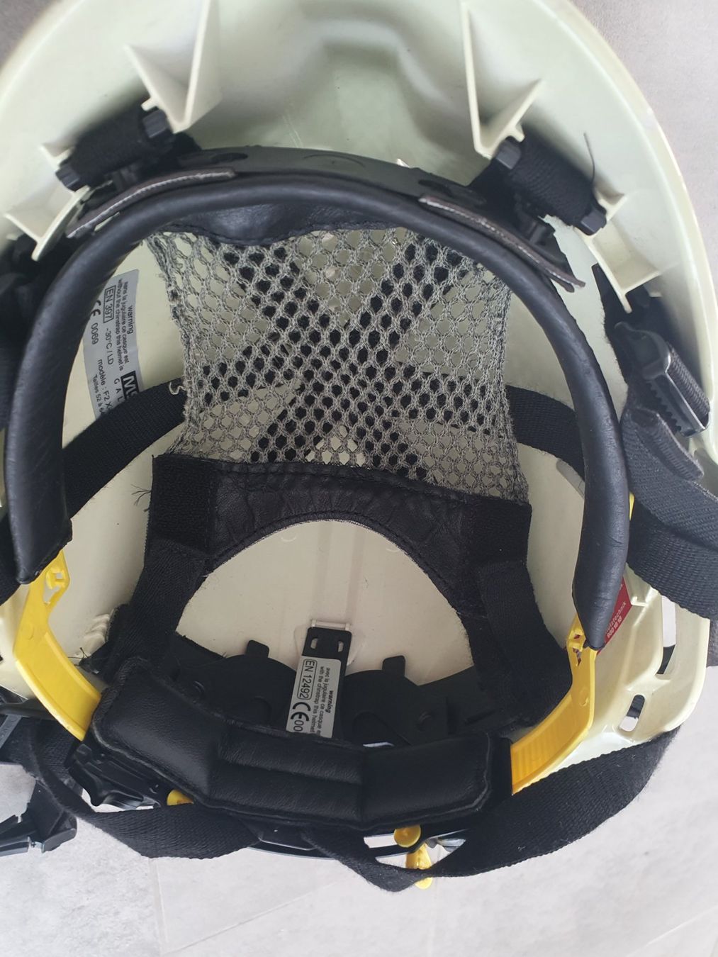 Pompiers: Feuerwehrhelm – D'occasion à Pratteln par Schille 3