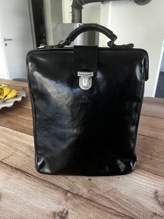 Laptop-Rucksack aus Vollleder von Fred de la Brettoniere