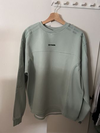 Adidas Ivy Park Hoodie S oversized wie neu grün