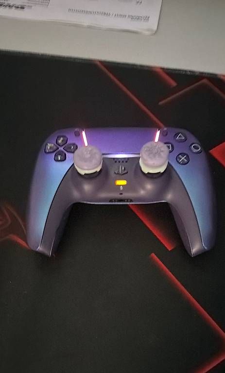 Console: PS5 disc edition mit controller – Usato da Hendschiken venduto da col_jj2c 1