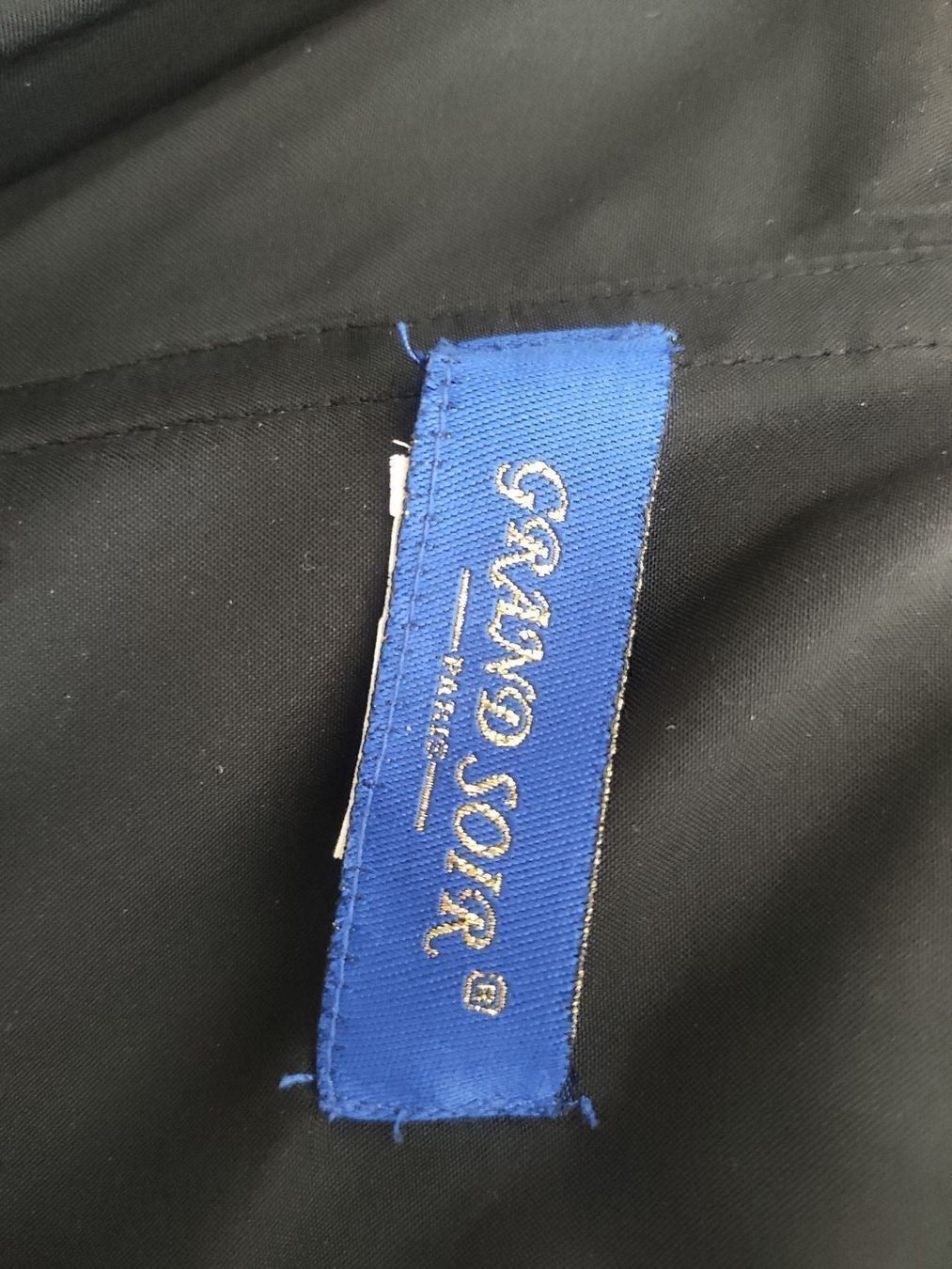 Vestiti: Kleid von Grands Soir Paris – Usato da Stettlen venduto da Kia3 6