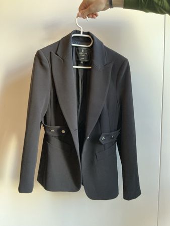 Toller Blazer von Babylon