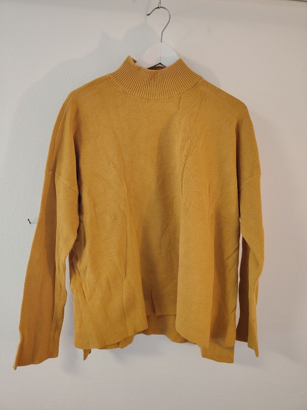 Armedangels Pullover & Sweatshirts: Pullover ARMEd ANGELS senfgelb Grösse M – Gebraucht aus Zürich von s_a11