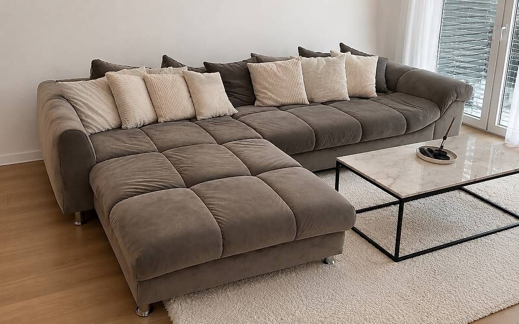 Sofas: Sofa Wohnlandschaft – D'occasion à Warth par dar_fb8c