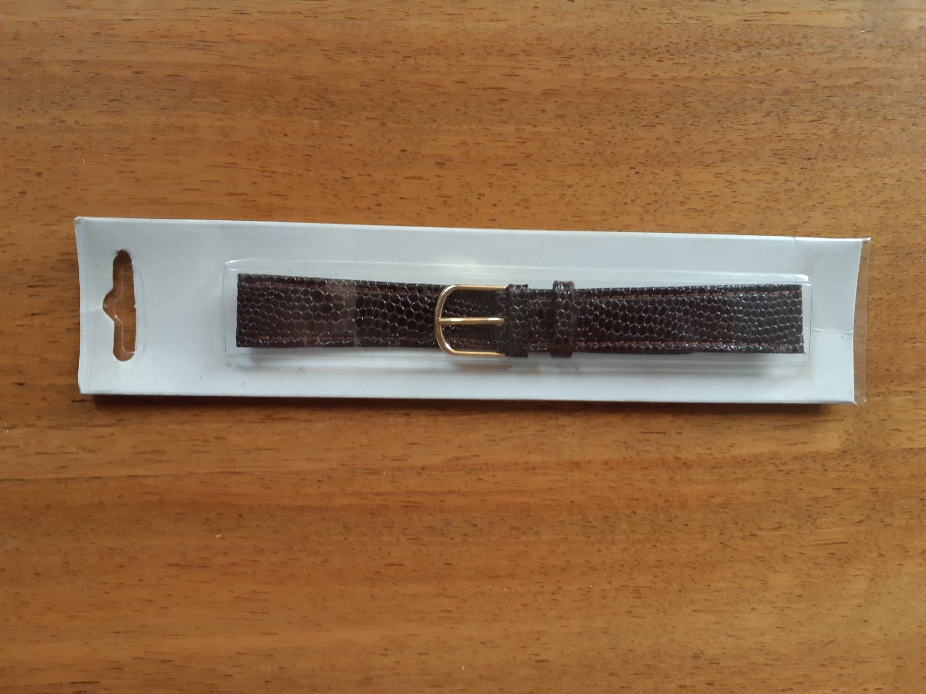 Armbänder & -reifen: Uhren Armband Leder – Neu und originalverpackt aus Zürich von nah_yn6j