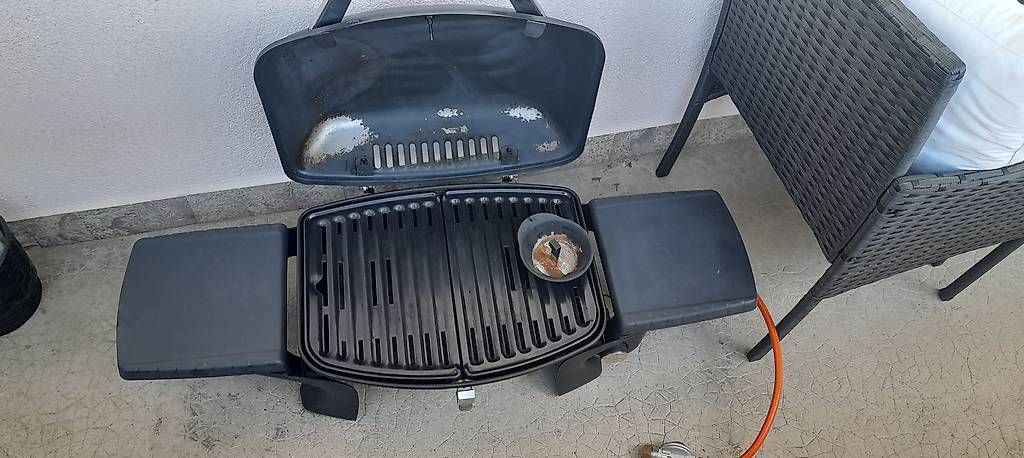Griglie: Barbecue a gaz a vendre – Usato da gimel venduto da costa-paulo