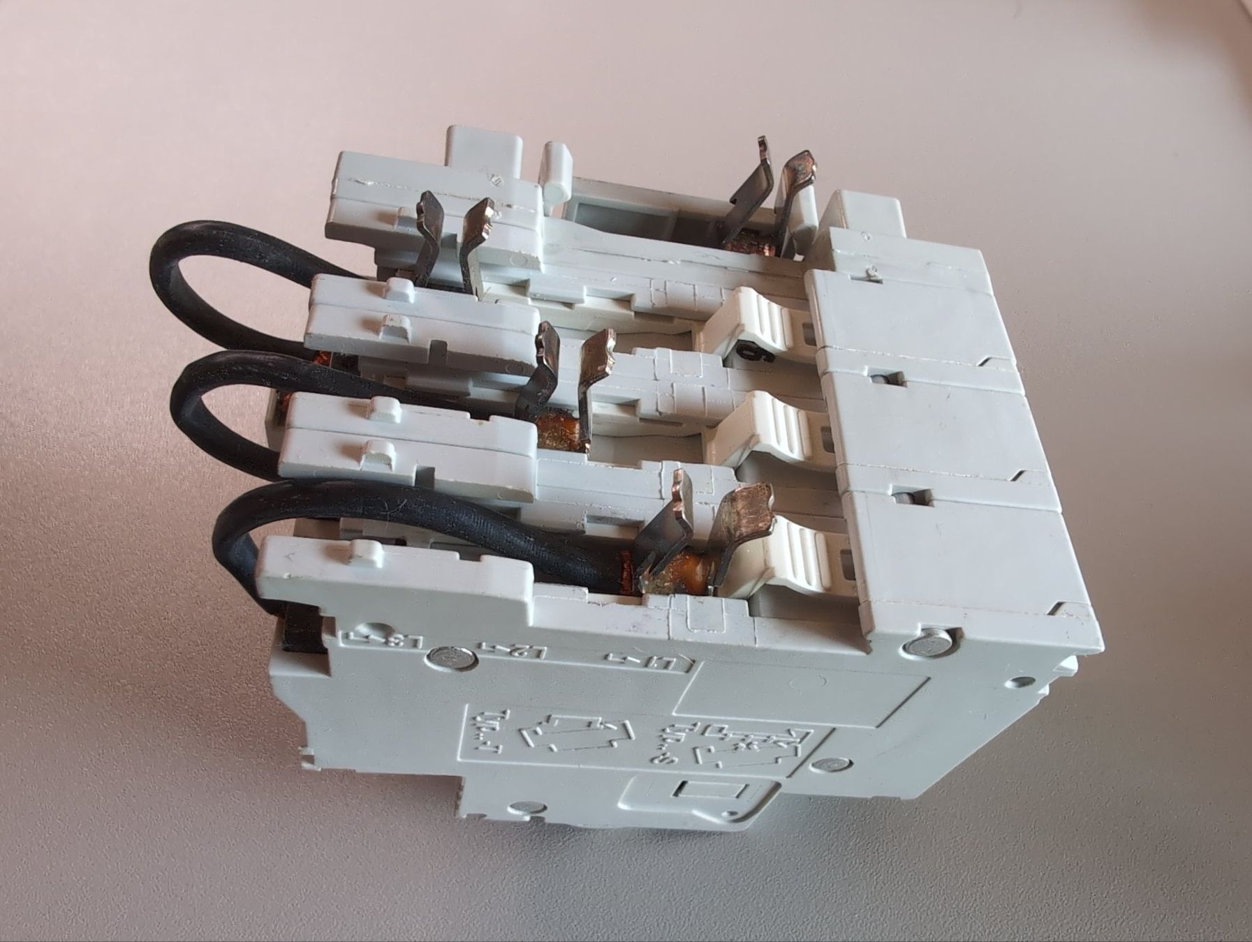 ABB Schalter: 11 × ABB smissline LSV3 10A – Gebraucht aus Oberburg von luki1974 1