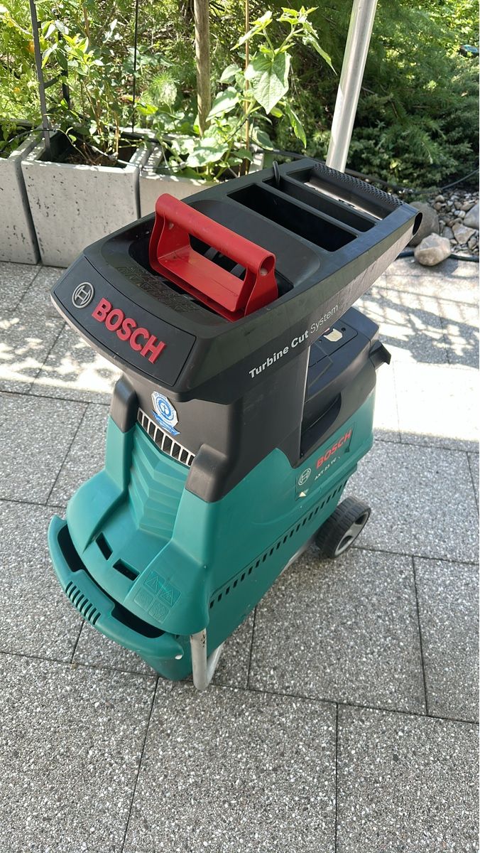 Bosch Trinciatrici: BOSCH Gartenhäcksler gebraucht – Usato da Lauerz venduto da RogerH05
