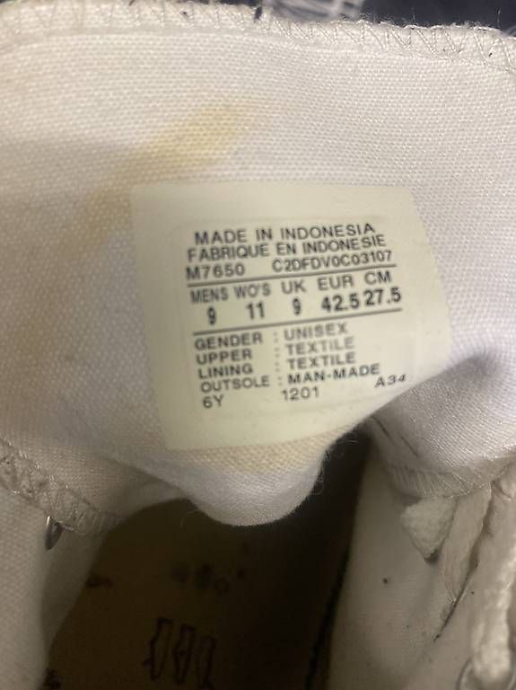 Herrenschuhe: Converse All Star Chucks High Gr. 42.5 – Gebraucht aus Bottmingen von Bordsteinkante 2