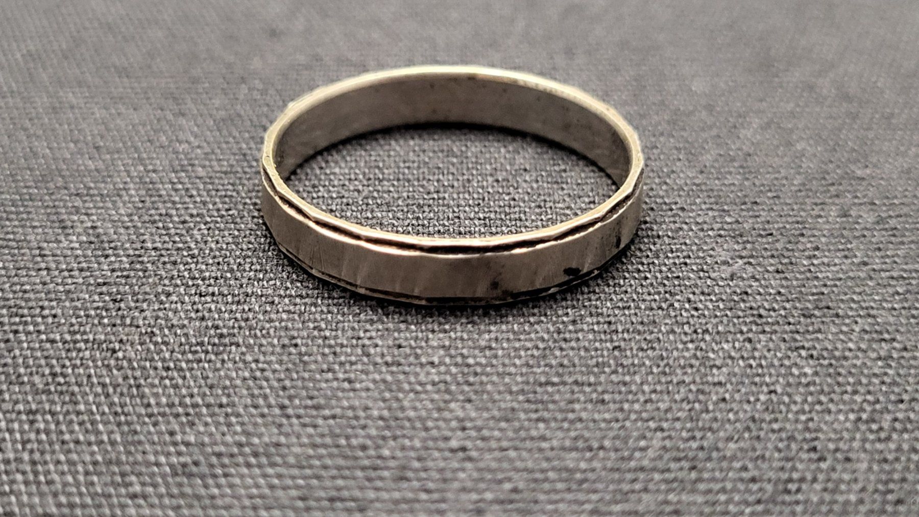 Ringe: Schlichter Silberring 800 – Gebraucht aus Basel von spinne02