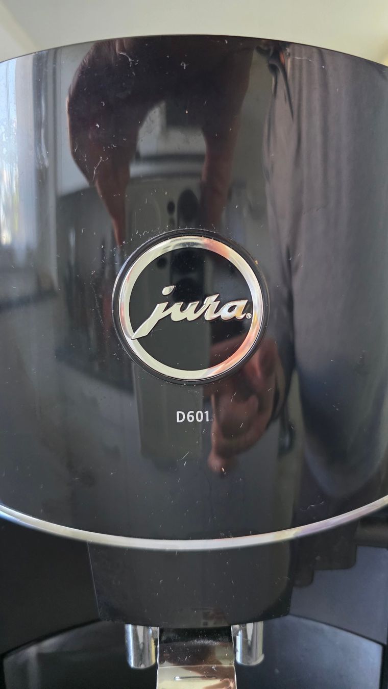 Jura Kaffeemaschinen & Espressomaschinen: JURA D601 – Gebraucht aus Dübendorf von zarry10 1