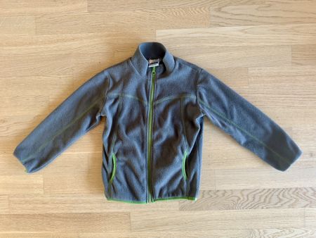 Fleecejacke – Gr. 122/128 – Sehr guter Zustand