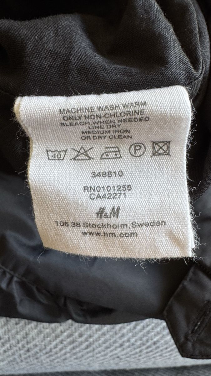 H&M Gonne: H&M Schwarzer Rock |Größe 42 || – Usato da Adliswil venduto da RicPro 5