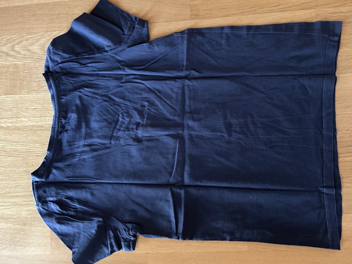Only T-shirts: T-shirt XS – D'occasion à Daillens par guisepa 3