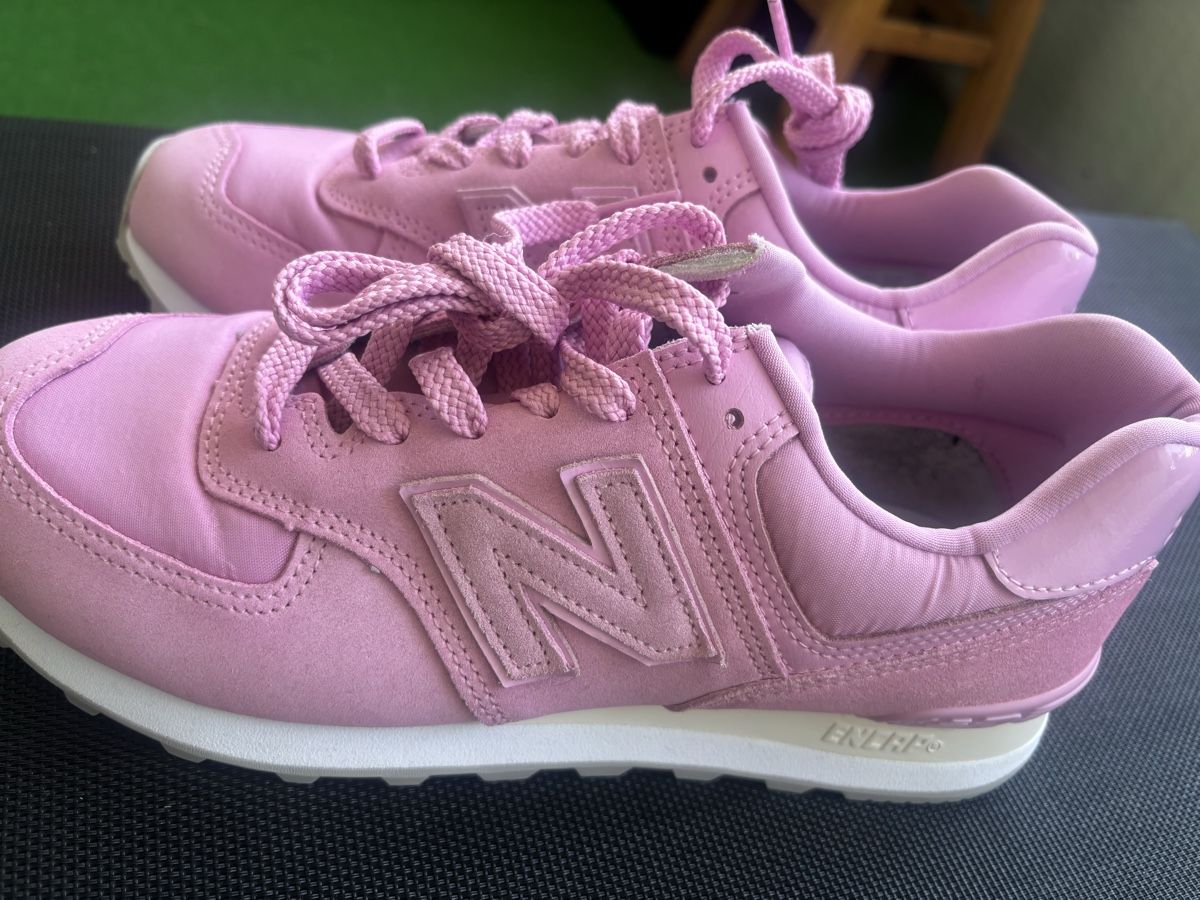 New Balance Scarpe da donna: Sneaker New Balance gr.41 – Usato da Zug venduto da Biki72